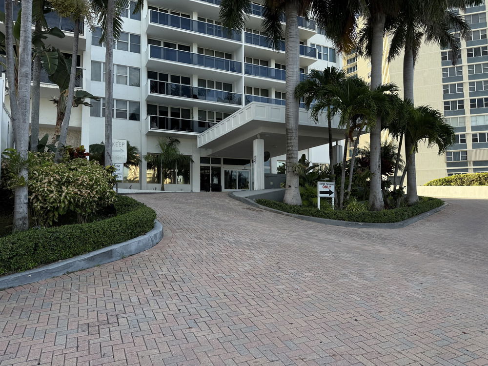 Building photo 2